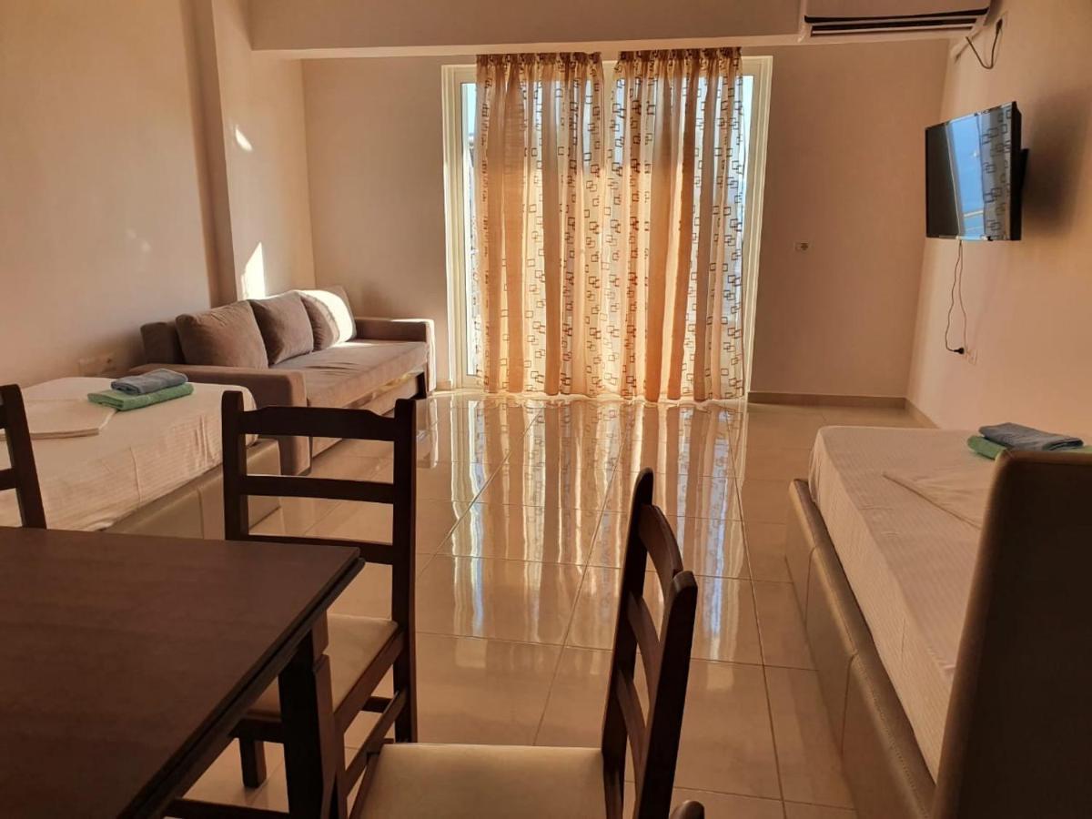 Xhulio Apartments Sarande Luaran gambar