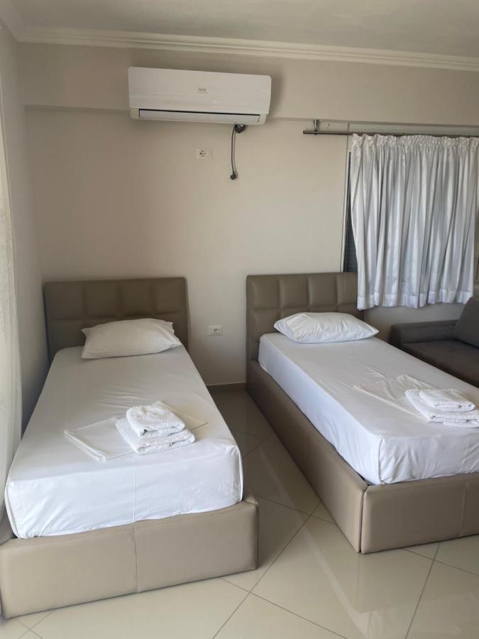 Xhulio Apartments Sarande Luaran gambar
