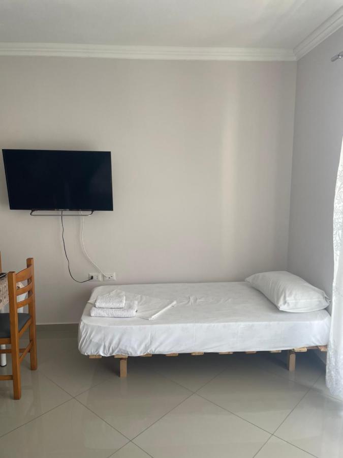 Xhulio Apartments Sarande Luaran gambar