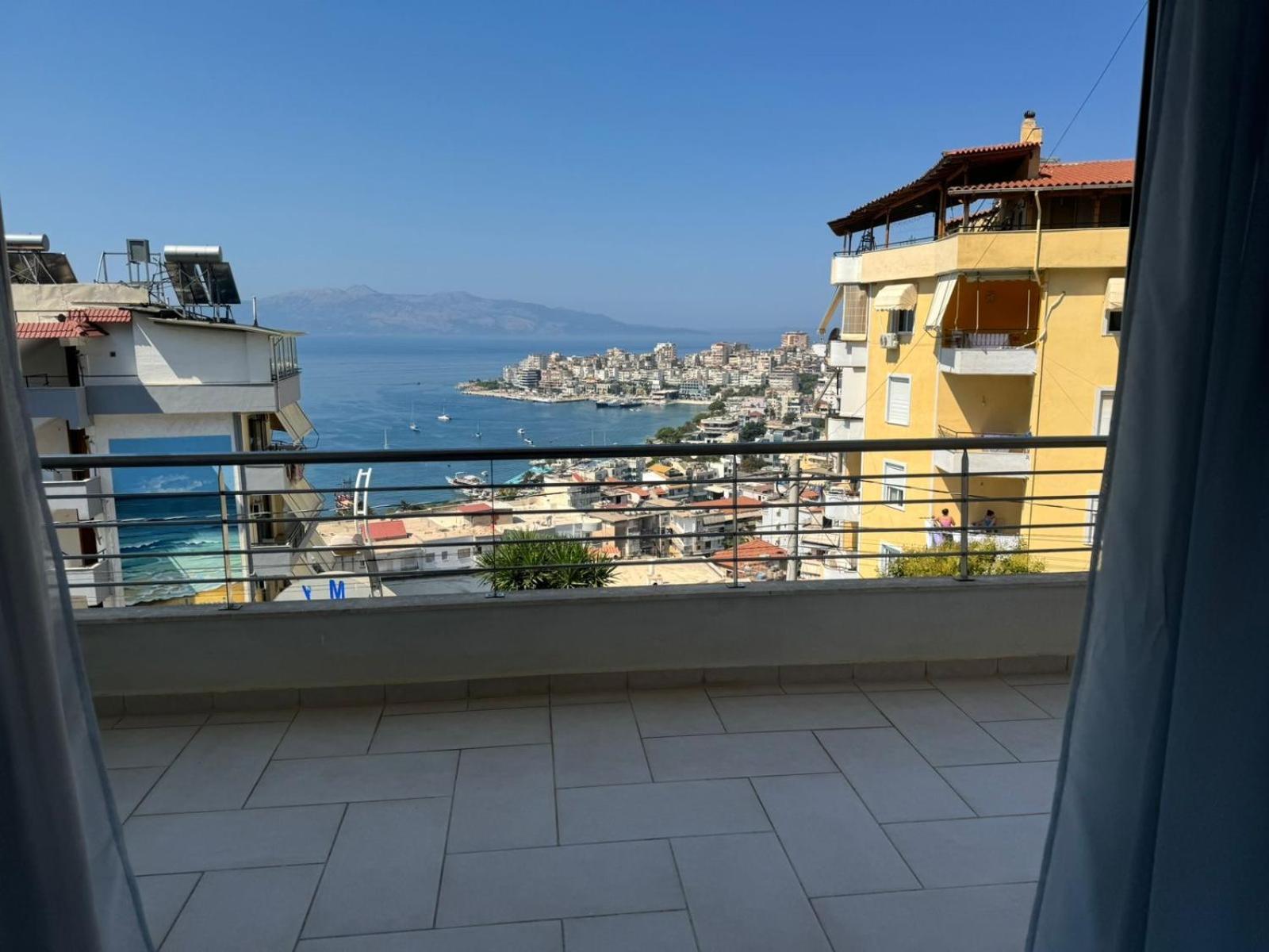 Xhulio Apartments Sarande Luaran gambar