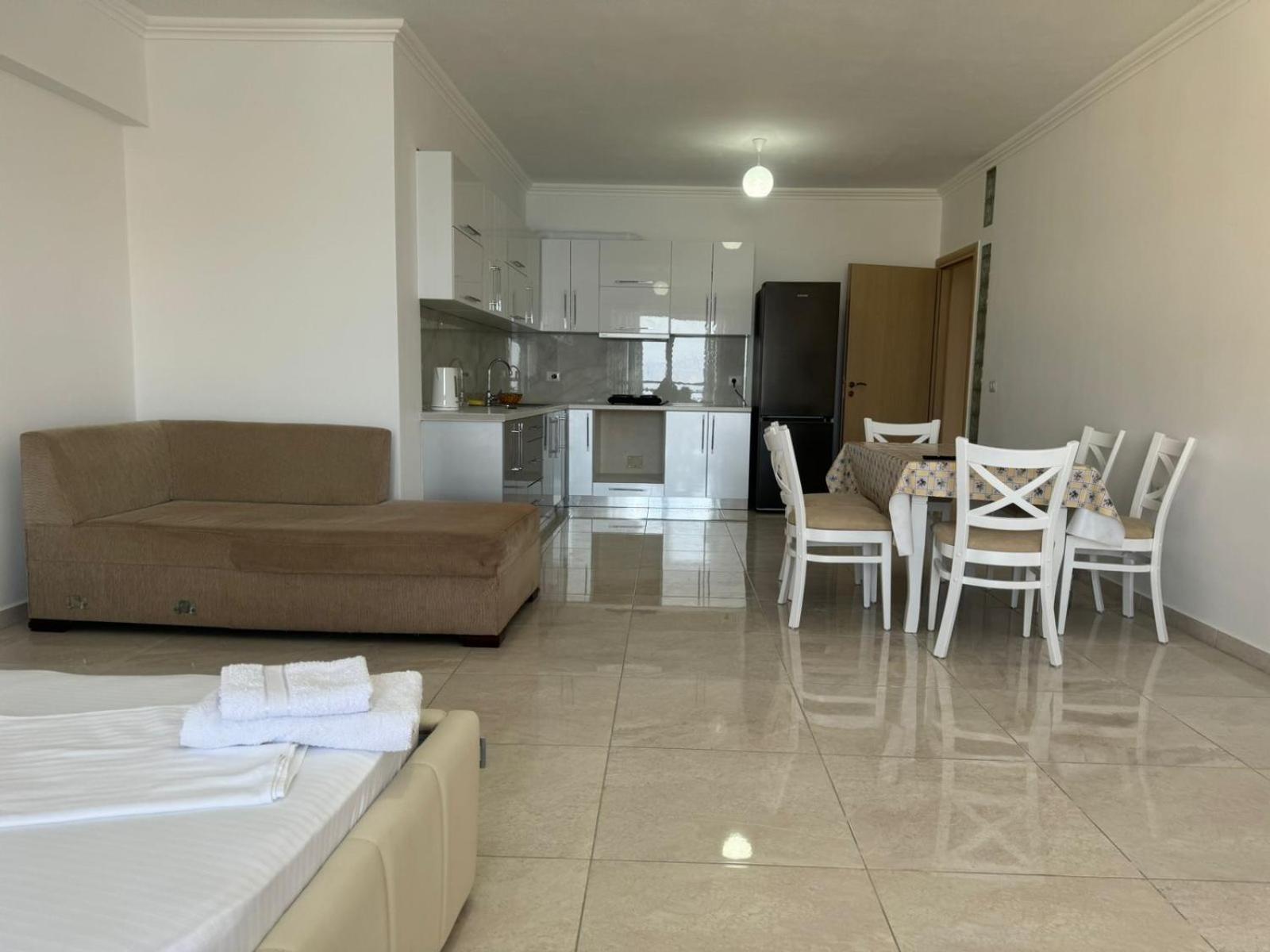 Xhulio Apartments Sarande Luaran gambar