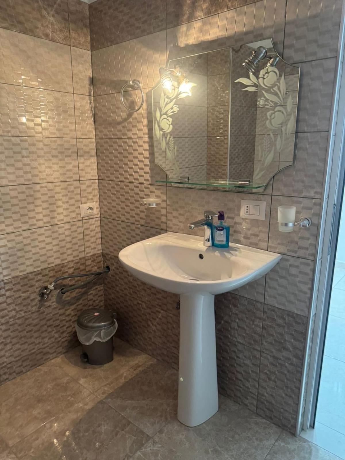 Xhulio Apartments Sarande Luaran gambar