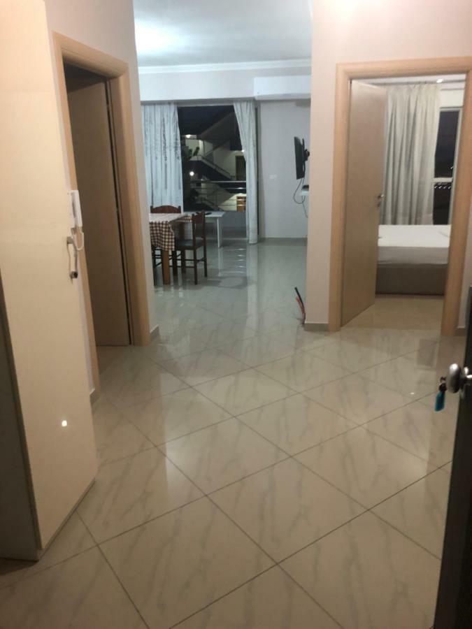 Xhulio Apartments Sarande Luaran gambar